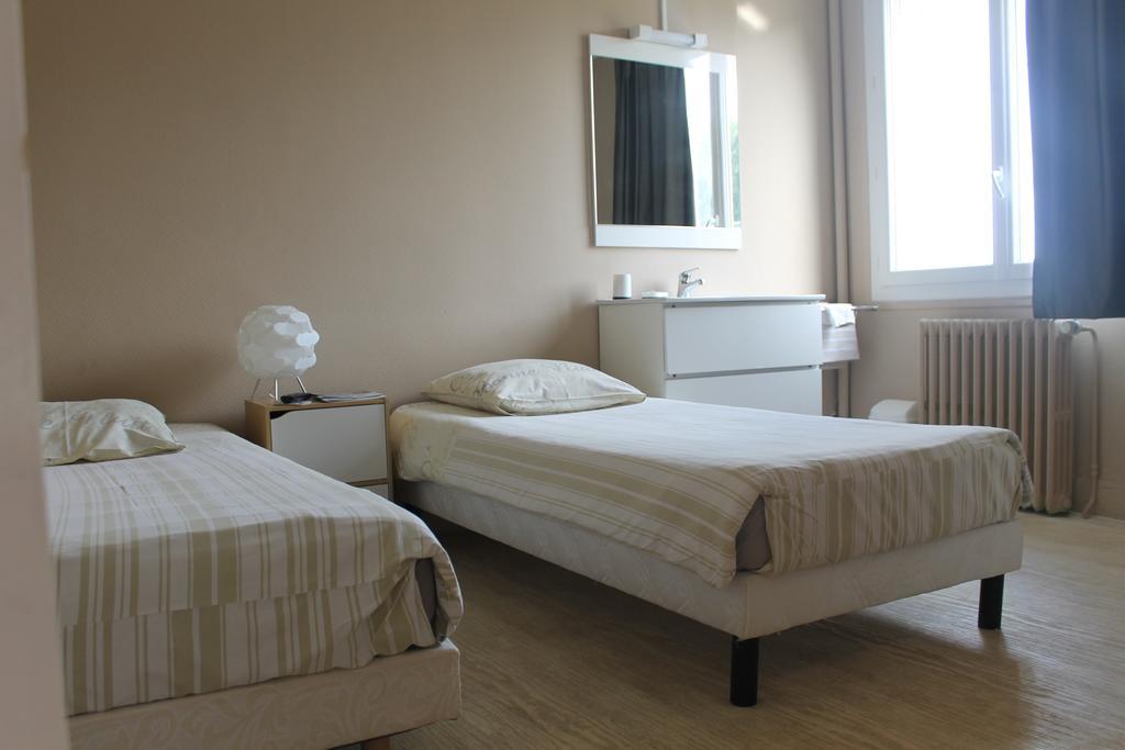Le Bellevue Lisieux Otel Dış mekan fotoğraf